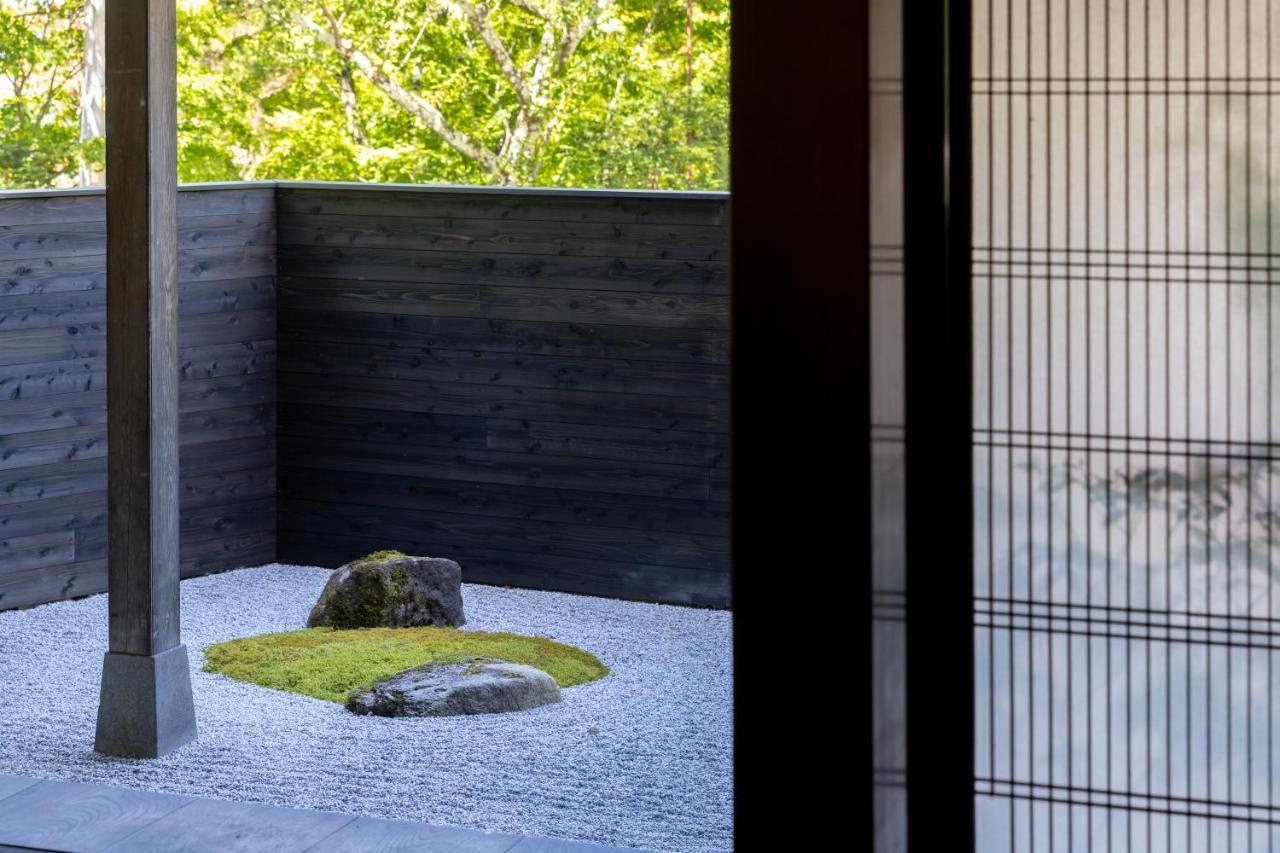 Hotarutei Villas Yamanouchi  Ngoại thất bức ảnh